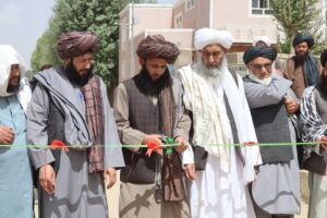 کار ساخت یک پل به هزینه بیش از ۷ میلیون افغانی در غورآغاز شد