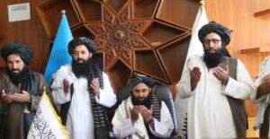 والی و فرماندهی امنیه غور معرفی و به کارشان آغاز کردند