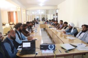 یوناما برنامه آموزشی ارتقای ظرفیت را برای خبرنگاران و سخنگویان نهادهای دولتی در غور برگزار کرد