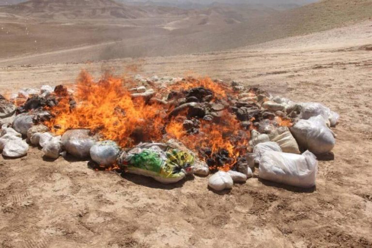 بیش از ۱۱ تُن مواد مخدر و نشهآور در غور حریق شد